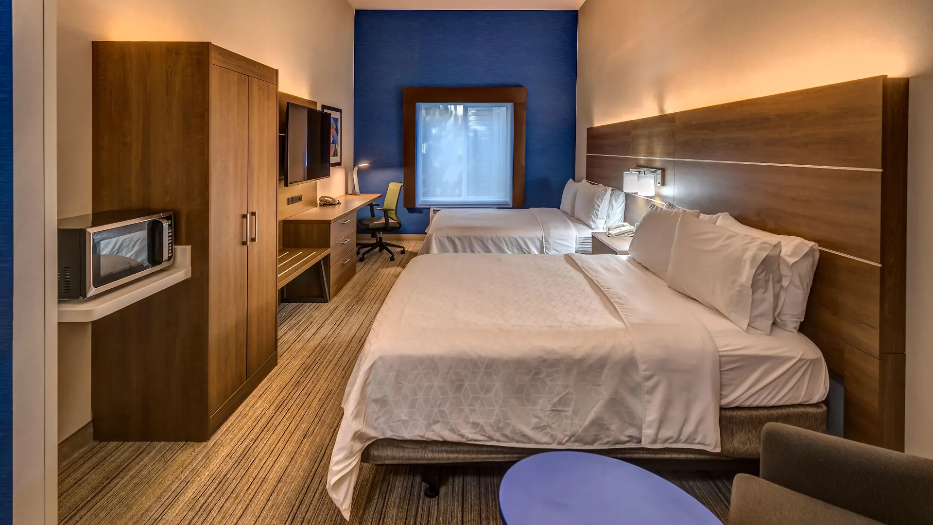 Holiday Inn Express Reno Airport By Ihg Hotel