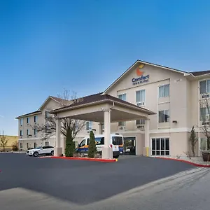Comfort Inn&suites Airport Centro De Convenciones Hotel